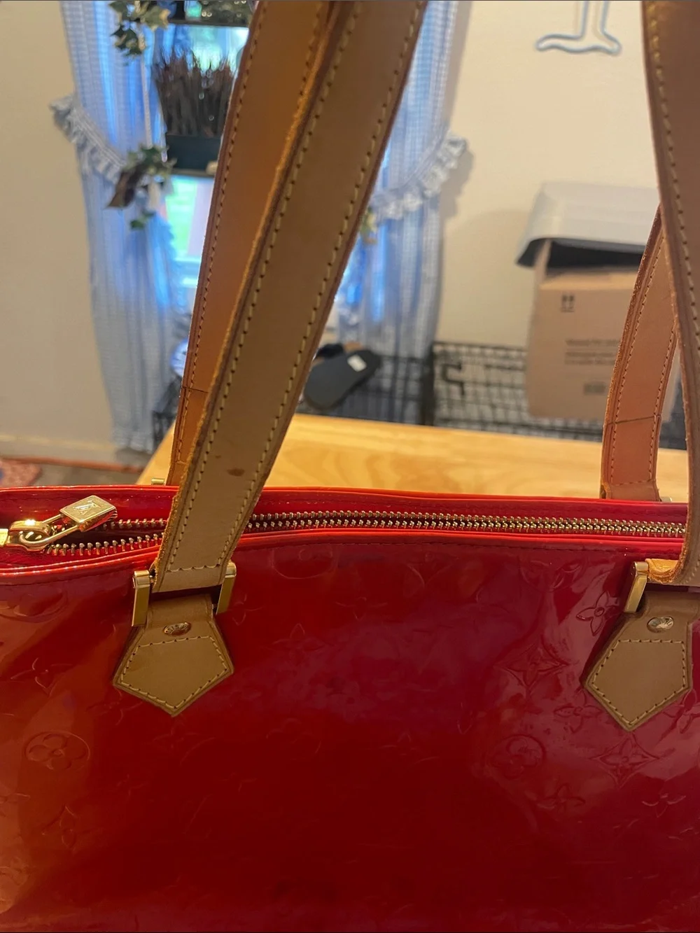 Louis Vuitton Red Vernis Patent Tote with Tan Vachetta Handles - Picture 9 of 15